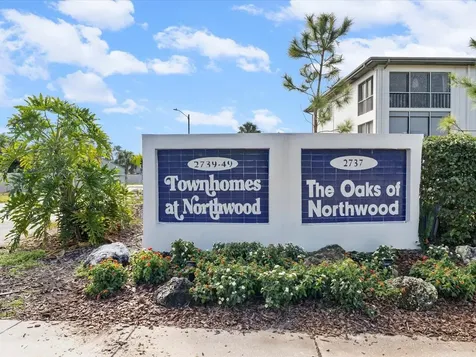 2737 Enterprise Road E Clearwater FL 33759