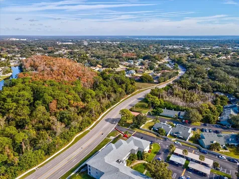 2737 Enterprise Road E Clearwater FL 33759