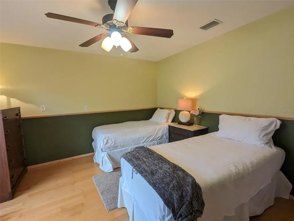 5409 Palm Aire Drive Sarasota FL 34243