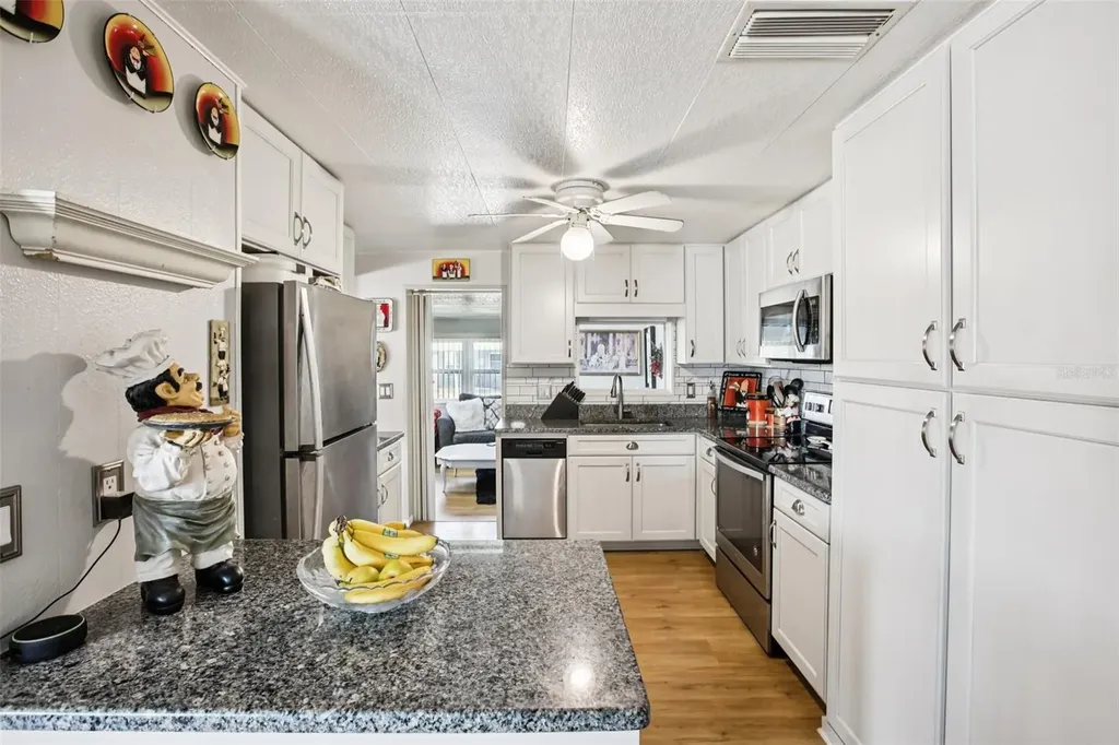 82123 B Street N Pinellas Park FL 33781