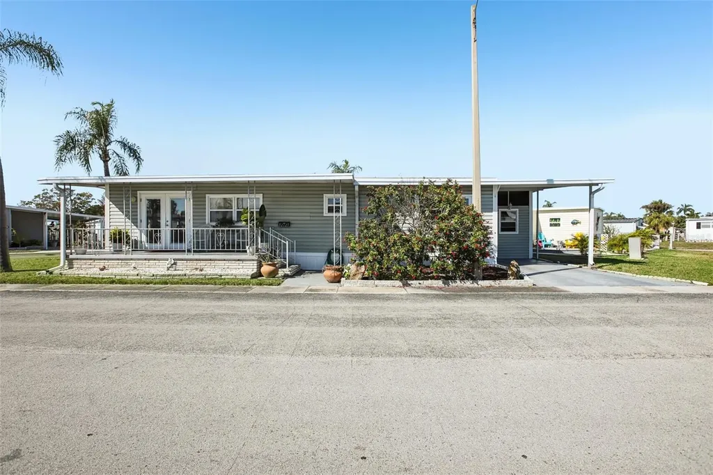 82123 B Street N Pinellas Park FL 33781