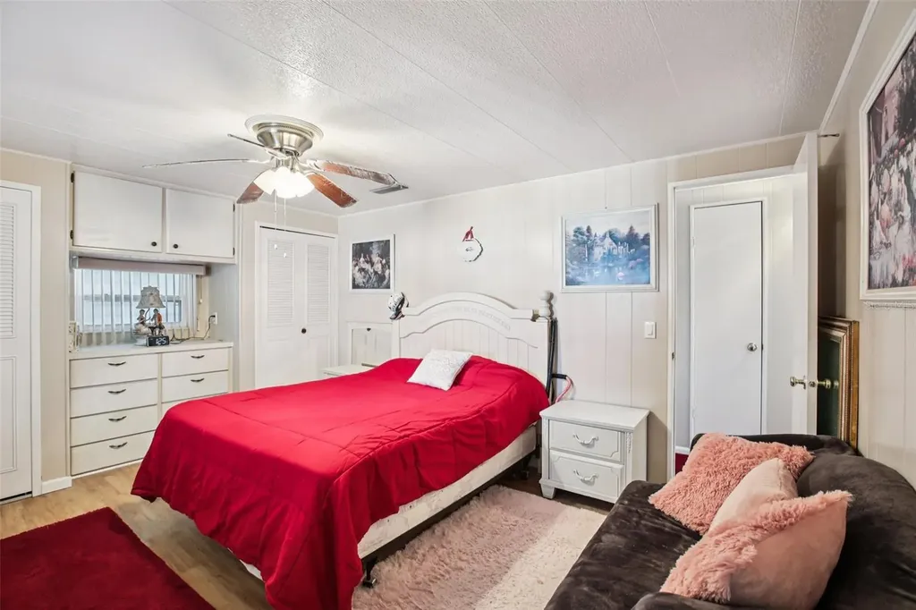 82123 B Street N Pinellas Park FL 33781