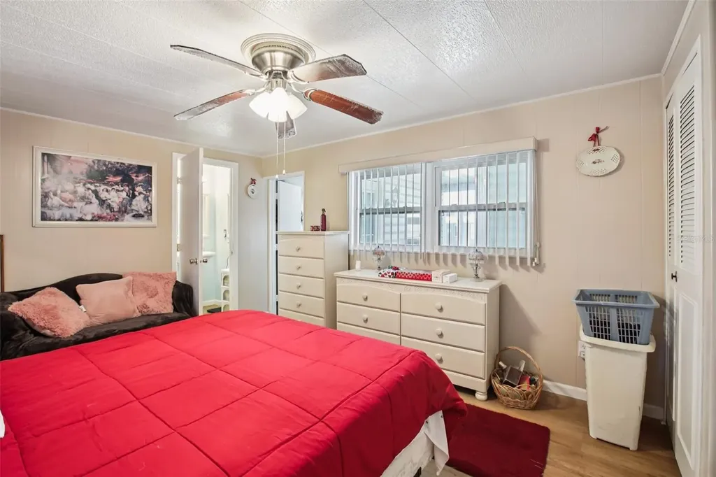 82123 B Street N Pinellas Park FL 33781