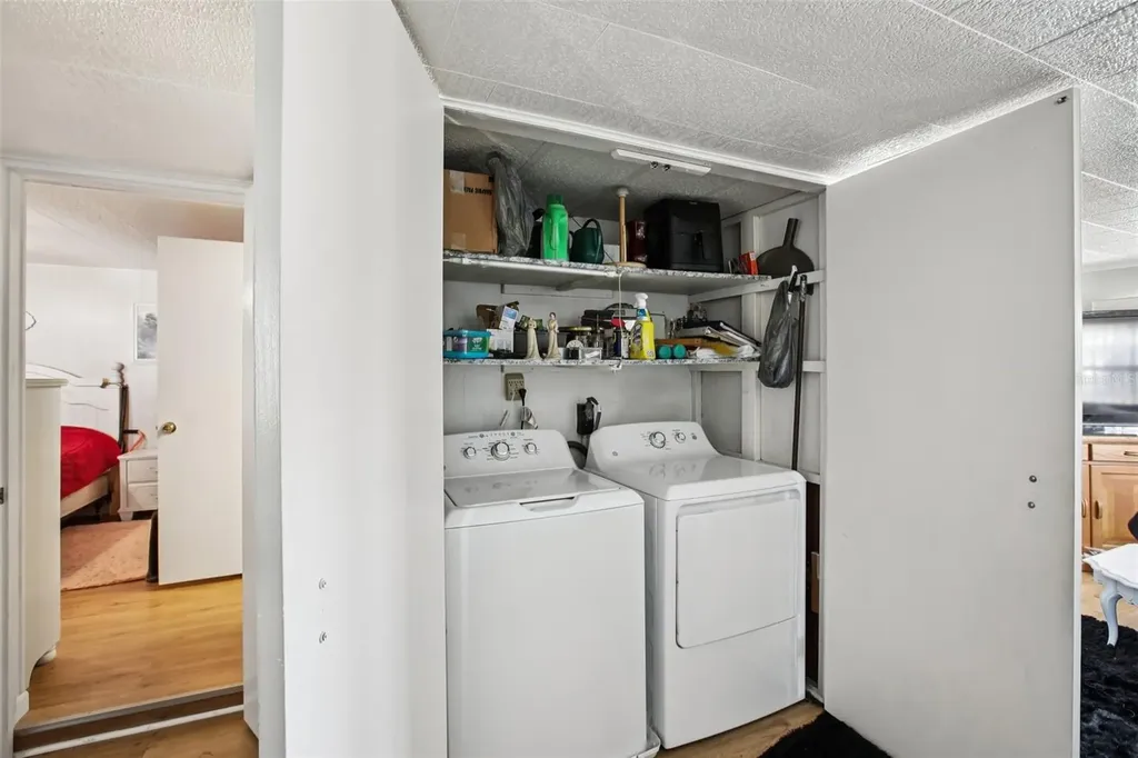 82123 B Street N Pinellas Park FL 33781