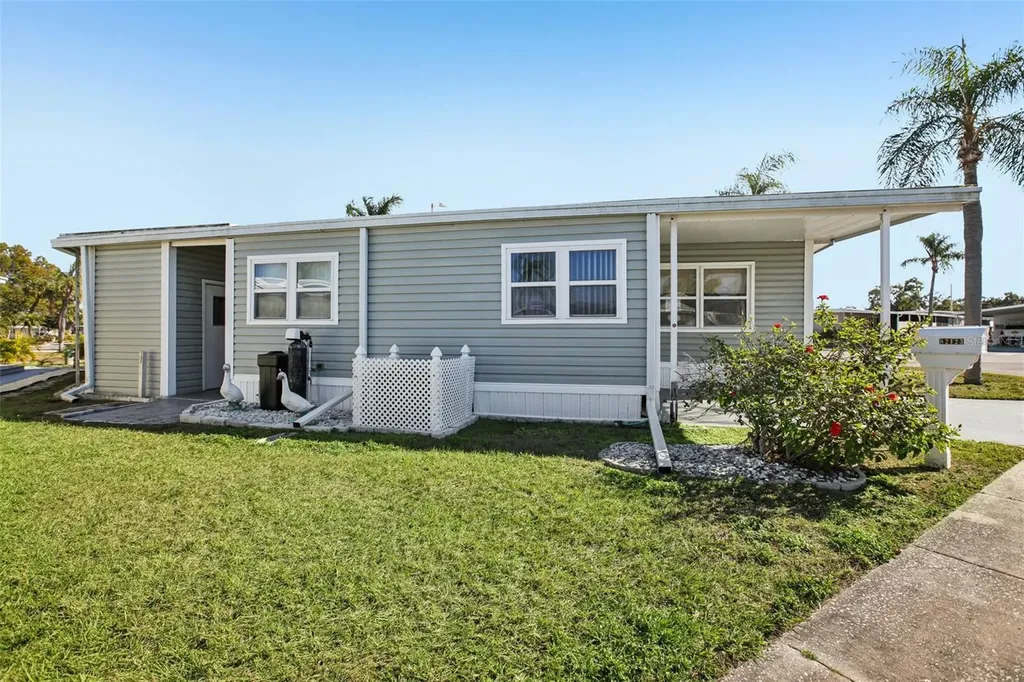 82123 B Street N Pinellas Park FL 33781