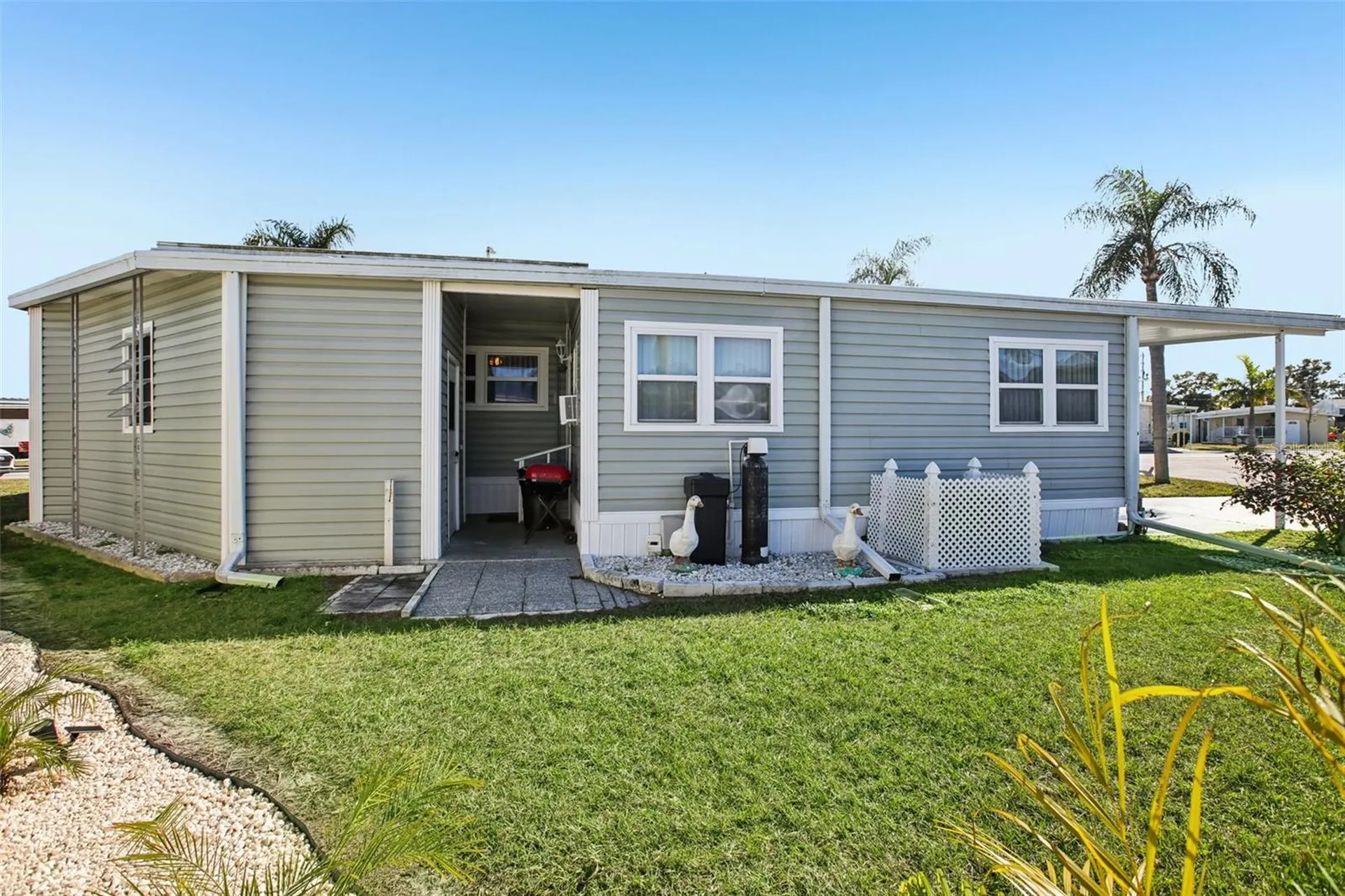 82123 B Street N Pinellas Park FL 33781