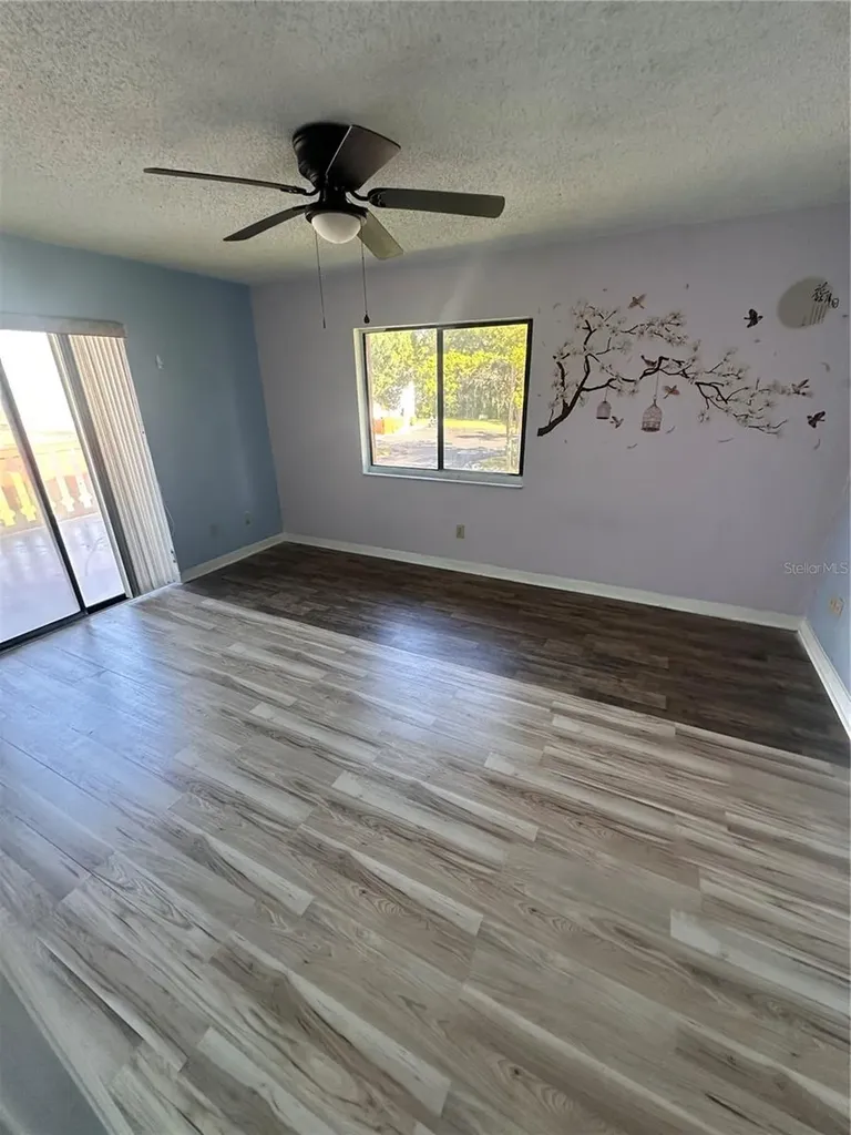 2016 Oak Meadow Circle South Daytona FL 32119