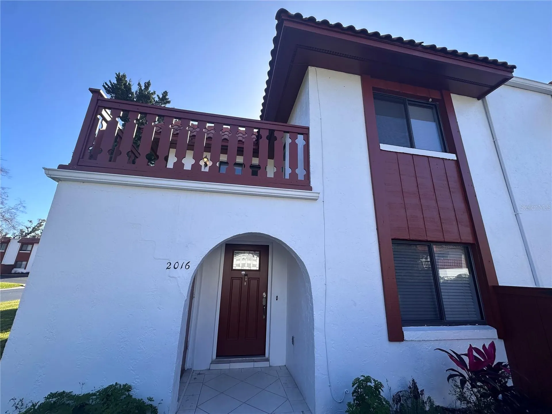 2016 Oak Meadow Circle South Daytona FL 32119