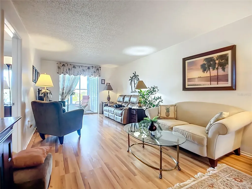 3785 Lake Bayshore Drive Bradenton FL 34205