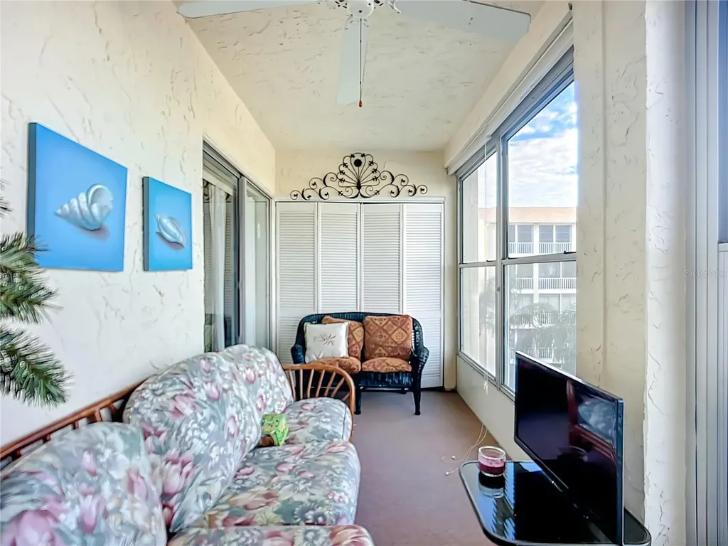3785 Lake Bayshore Drive Bradenton FL 34205