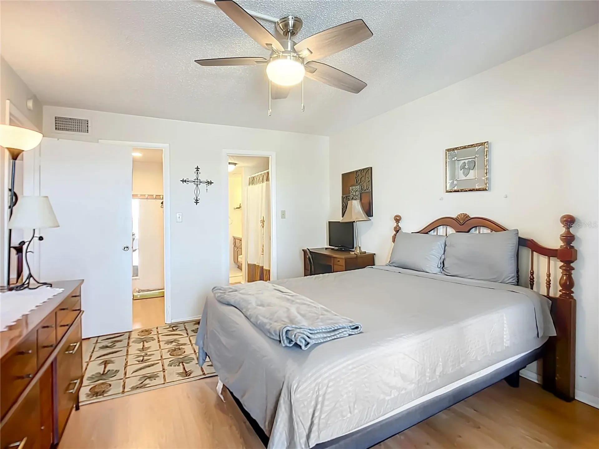 3785 Lake Bayshore Drive Bradenton FL 34205