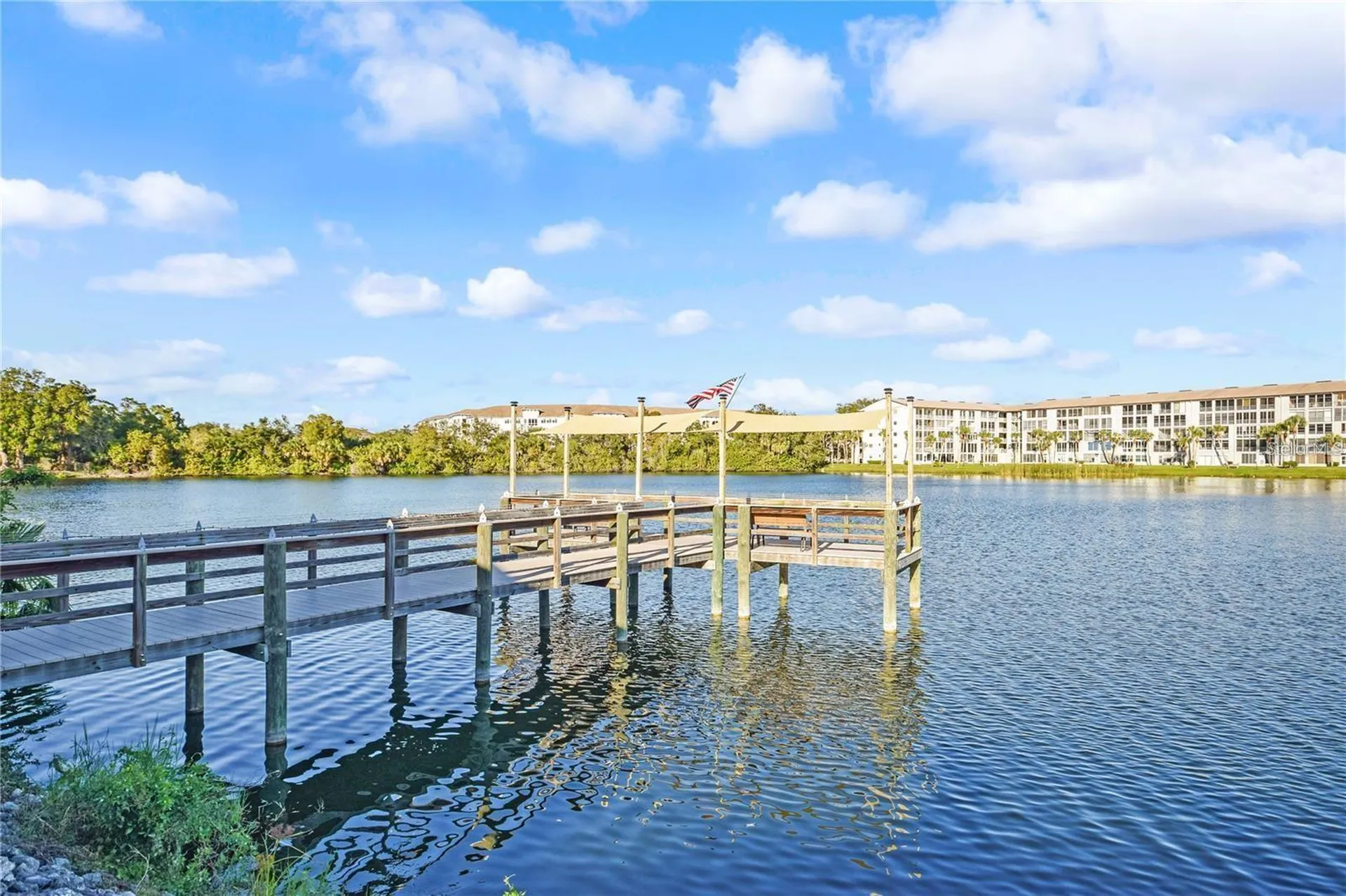3785 Lake Bayshore Drive Bradenton FL 34205