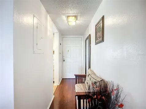 3785 Lake Bayshore Drive Bradenton FL 34205