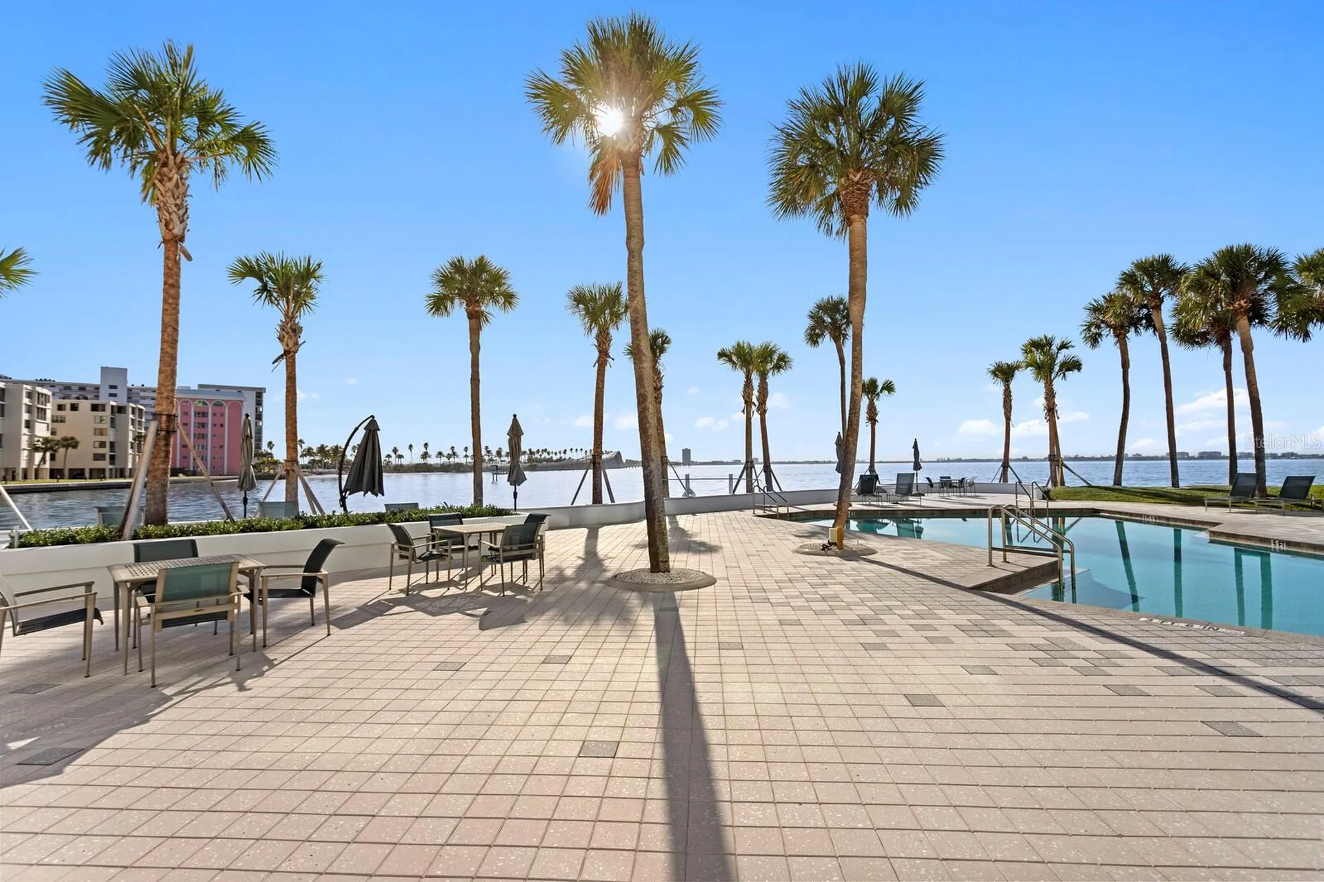 888 Boulevard Of The Arts Sarasota FL 34236