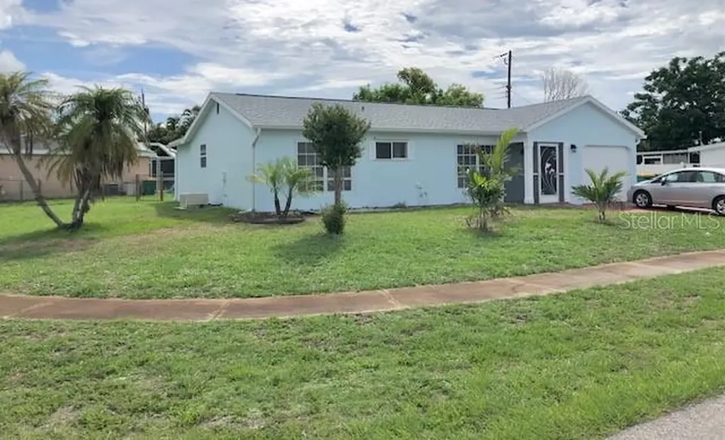 119 Oldenburgh Court NE Port Charlotte FL 33952