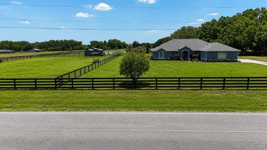 20462 SW 36th Street Dunnellon FL 34431