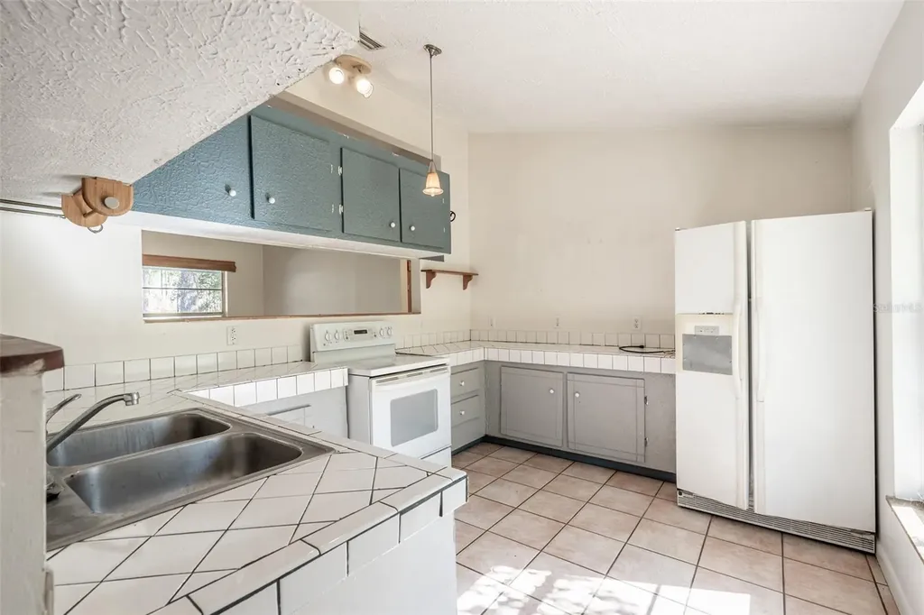10411 County Road 474 Clermont FL 34714