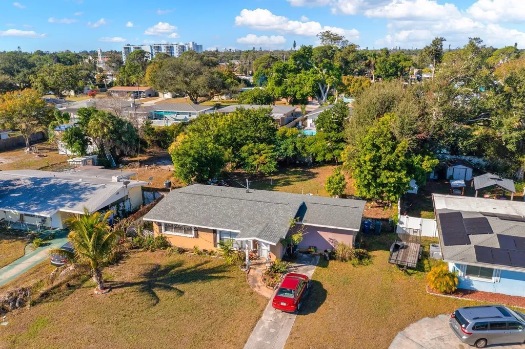 2612 22nd Street W Bradenton FL 34205