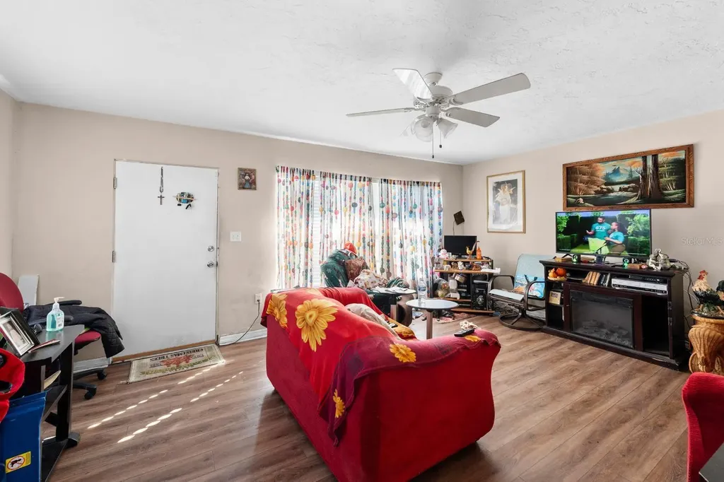 2612 22nd Street W Bradenton FL 34205