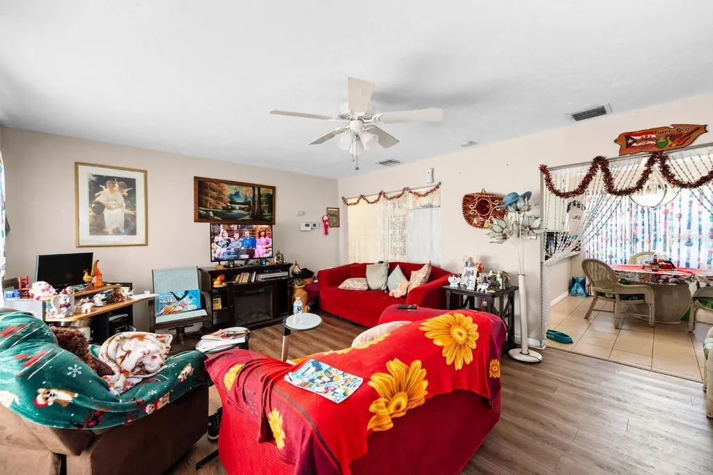 2612 22nd Street W Bradenton FL 34205