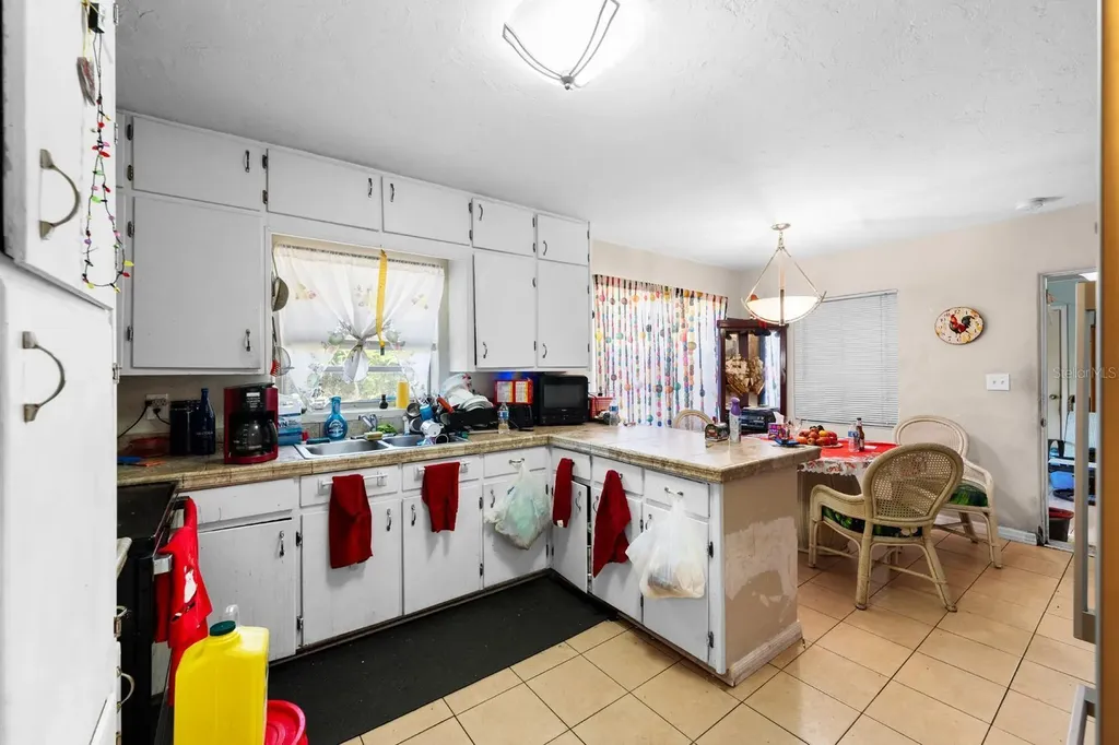 2612 22nd Street W Bradenton FL 34205