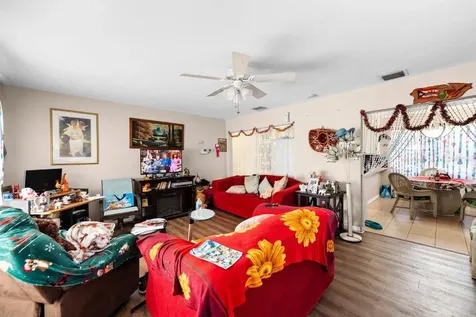 2612 22nd Street W Bradenton FL 34205