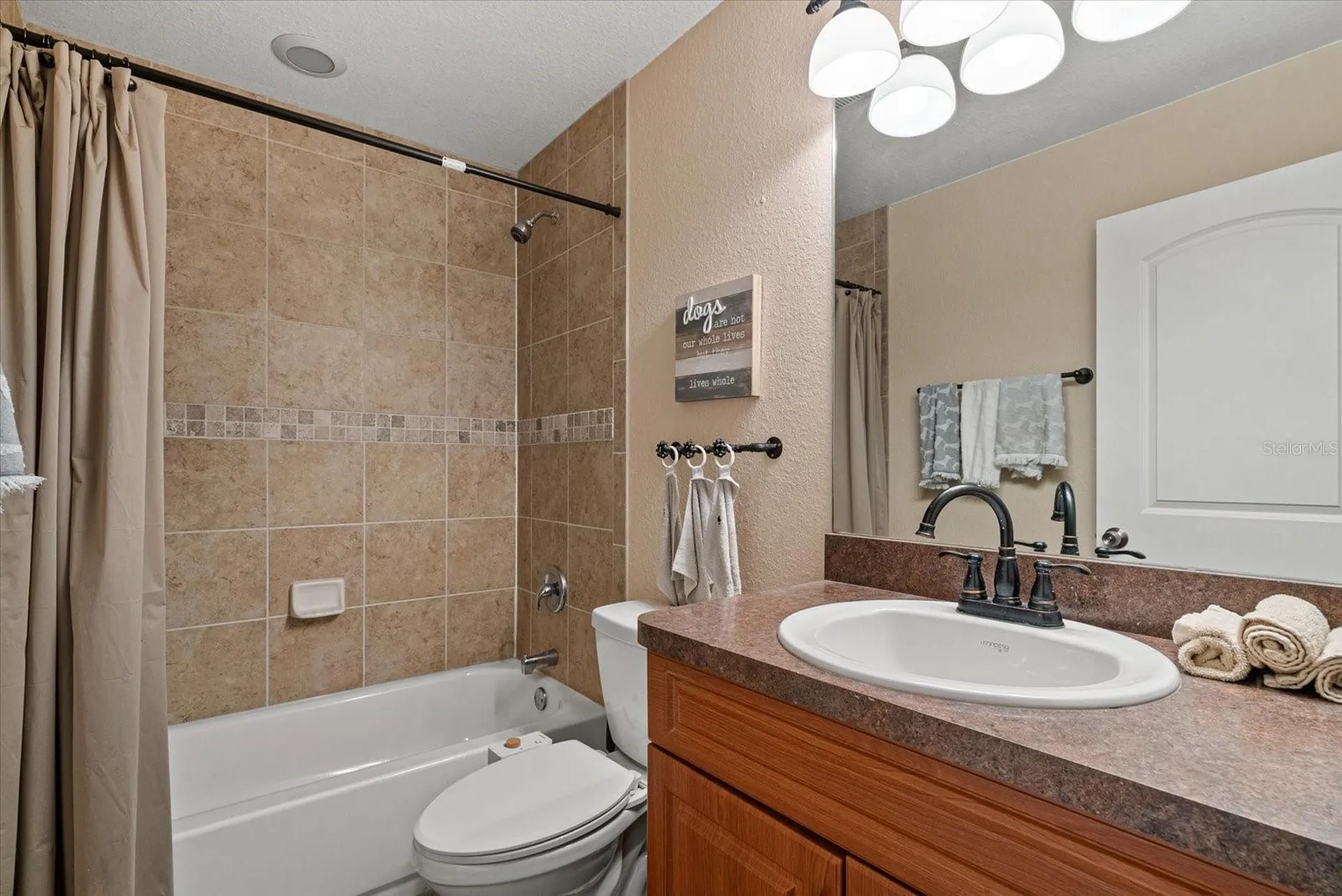 9266 Clewiston Terrace Englewood FL 34224