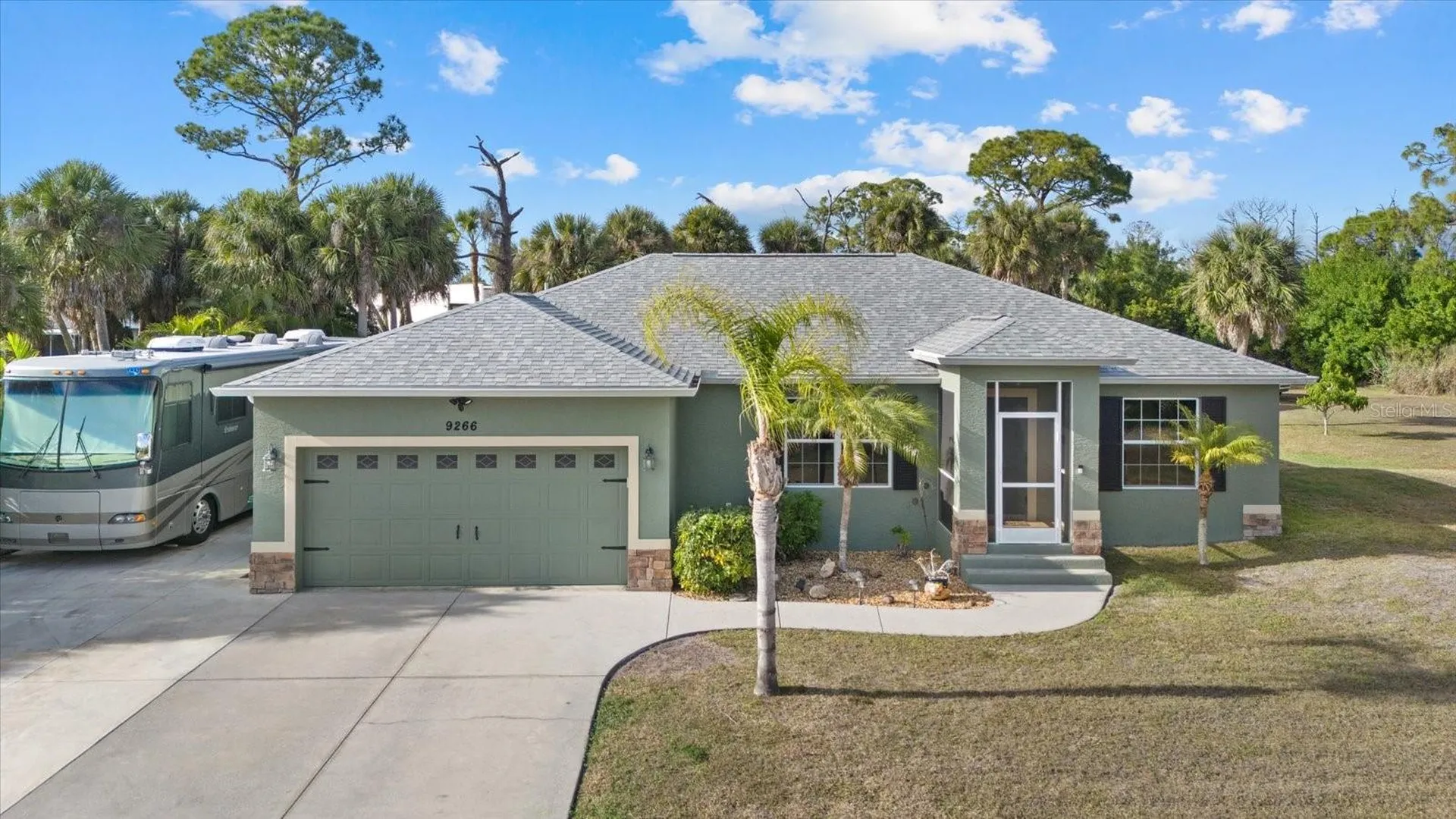9266 Clewiston Terrace Englewood FL 34224