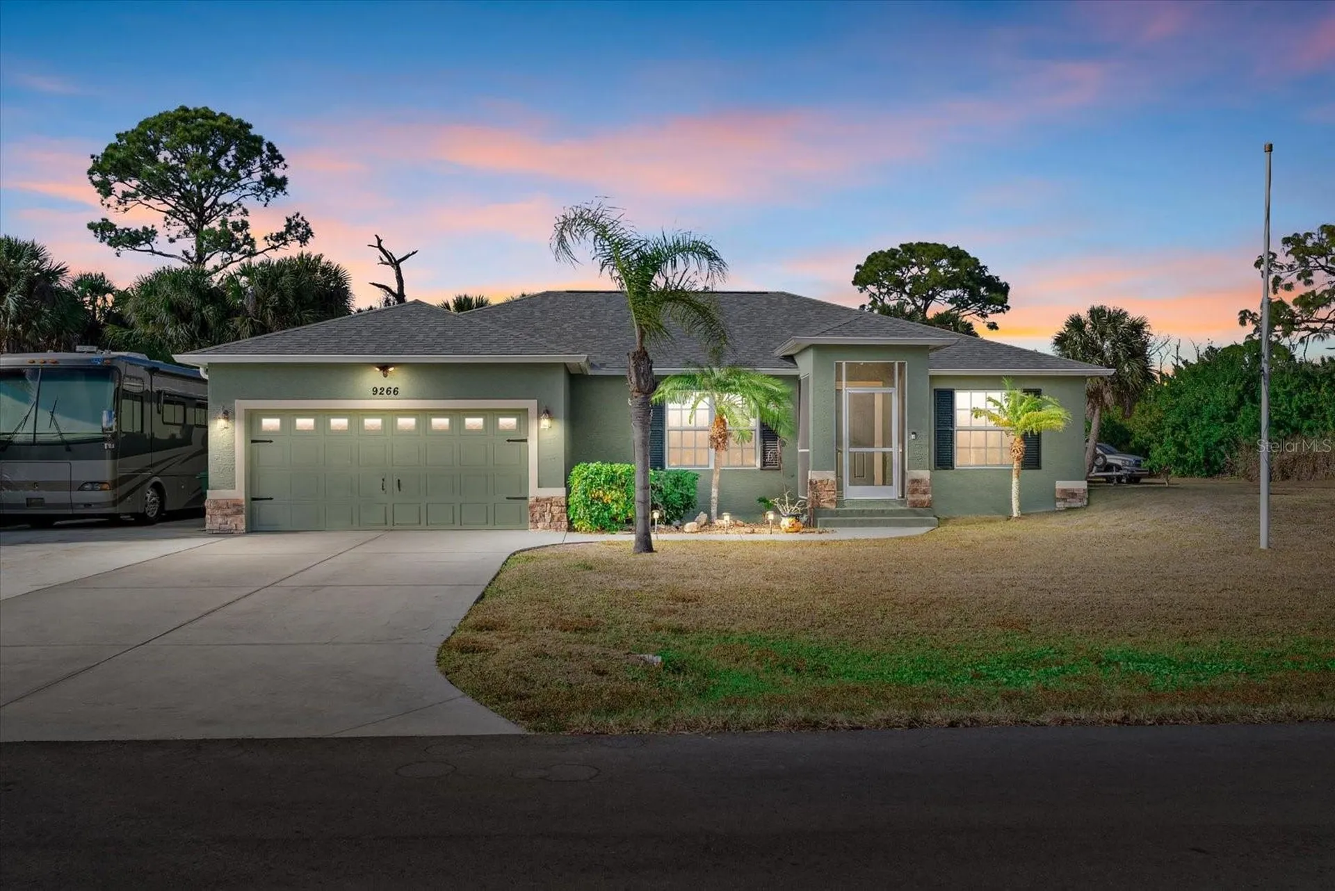 9266 Clewiston Terrace Englewood FL 34224