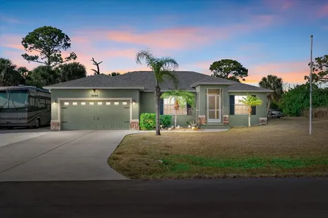 9266 Clewiston Terrace Englewood FL 34224