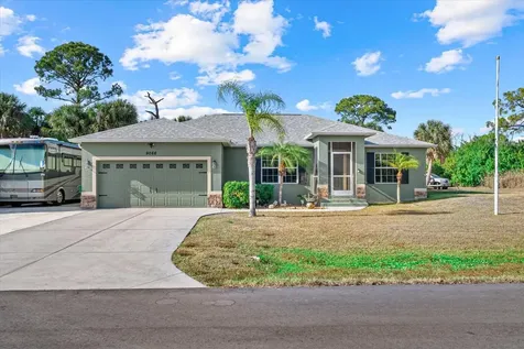9266 Clewiston Terrace Englewood FL 34224
