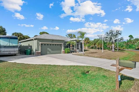9266 Clewiston Terrace Englewood FL 34224