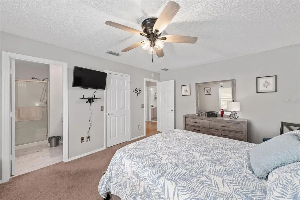 1952 Montrose Court The Villages FL 32162