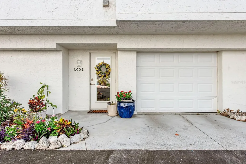 8005 Bay Pointe Drive Englewood FL 34224