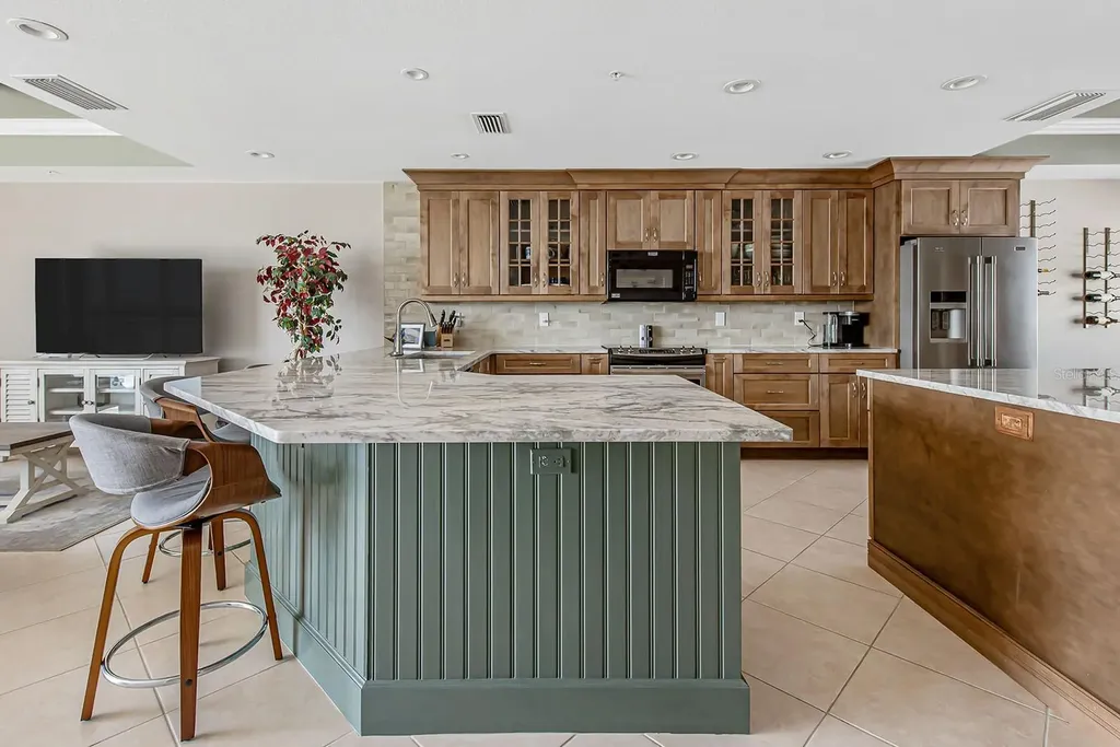 8005 Bay Pointe Drive Englewood FL 34224