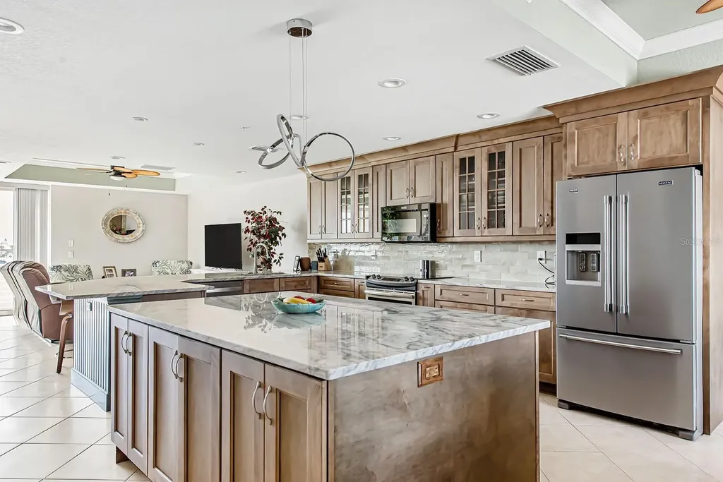 8005 Bay Pointe Drive Englewood FL 34224