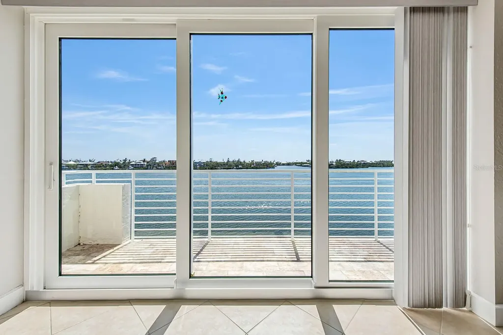 8005 Bay Pointe Drive Englewood FL 34224