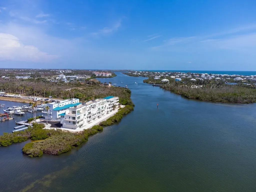 8005 Bay Pointe Drive Englewood FL 34224