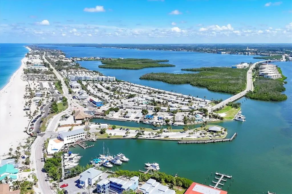 8005 Bay Pointe Drive Englewood FL 34224