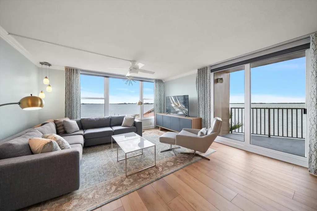 634 Edgewater Drive Dunedin FL 34698