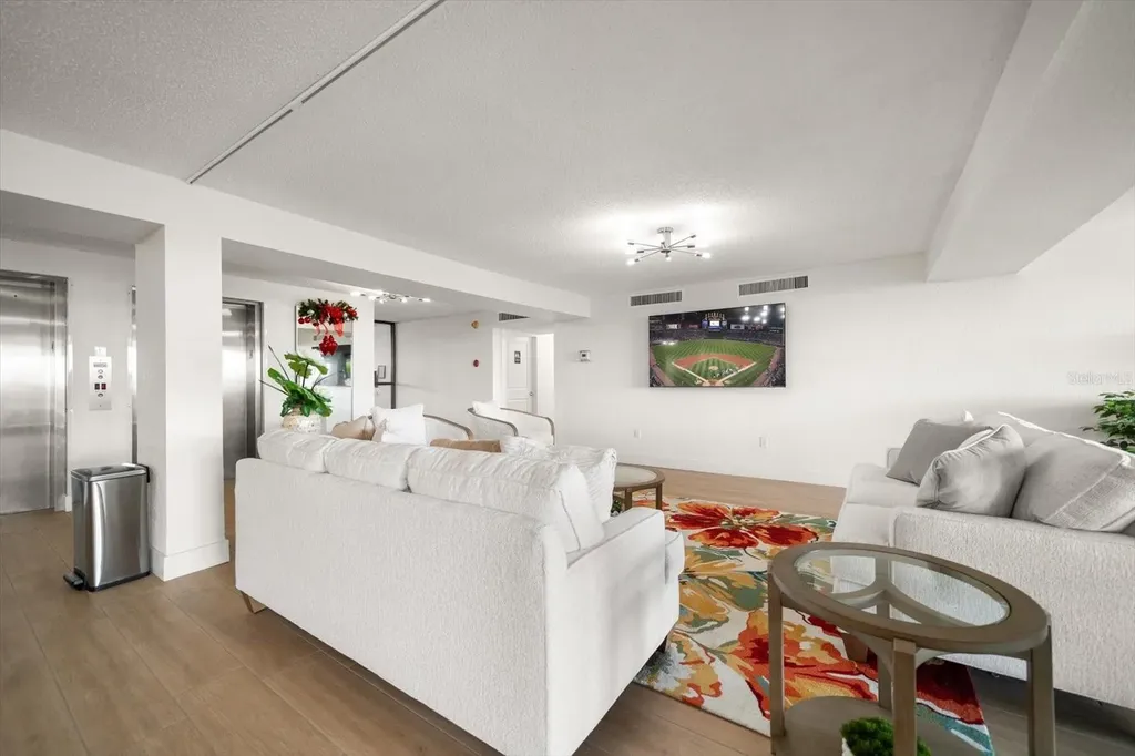 634 Edgewater Drive Dunedin FL 34698