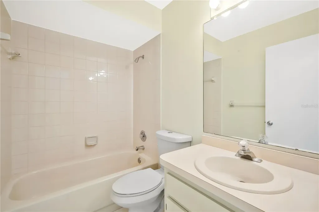 13745 Downing Lane Fort Myers FL 33919