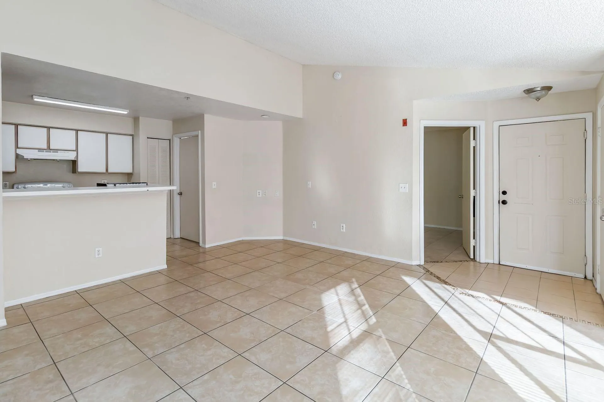 2217 Grand Cayman Court Kissimmee FL 34741
