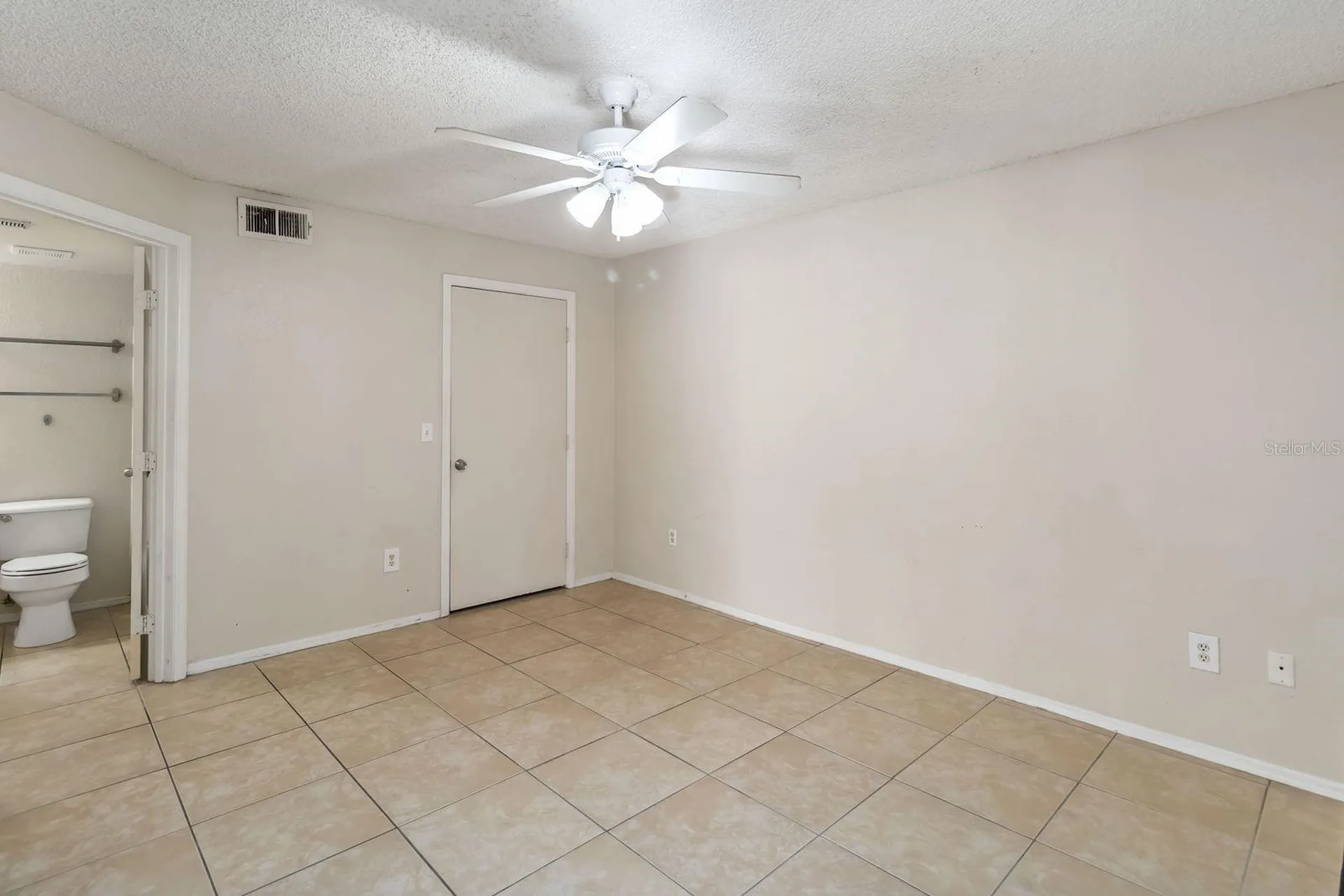 2217 Grand Cayman Court Kissimmee FL 34741