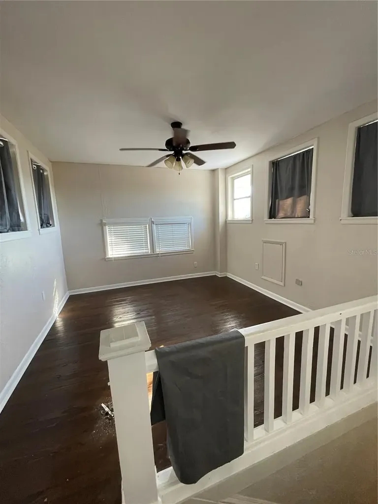 13950 SE Highway 42 Weirsdale FL 32195