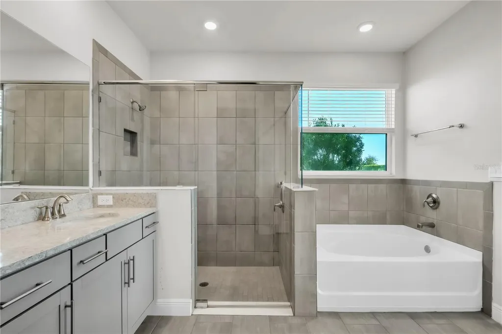 17718 Barley Drive Bradenton FL 34211