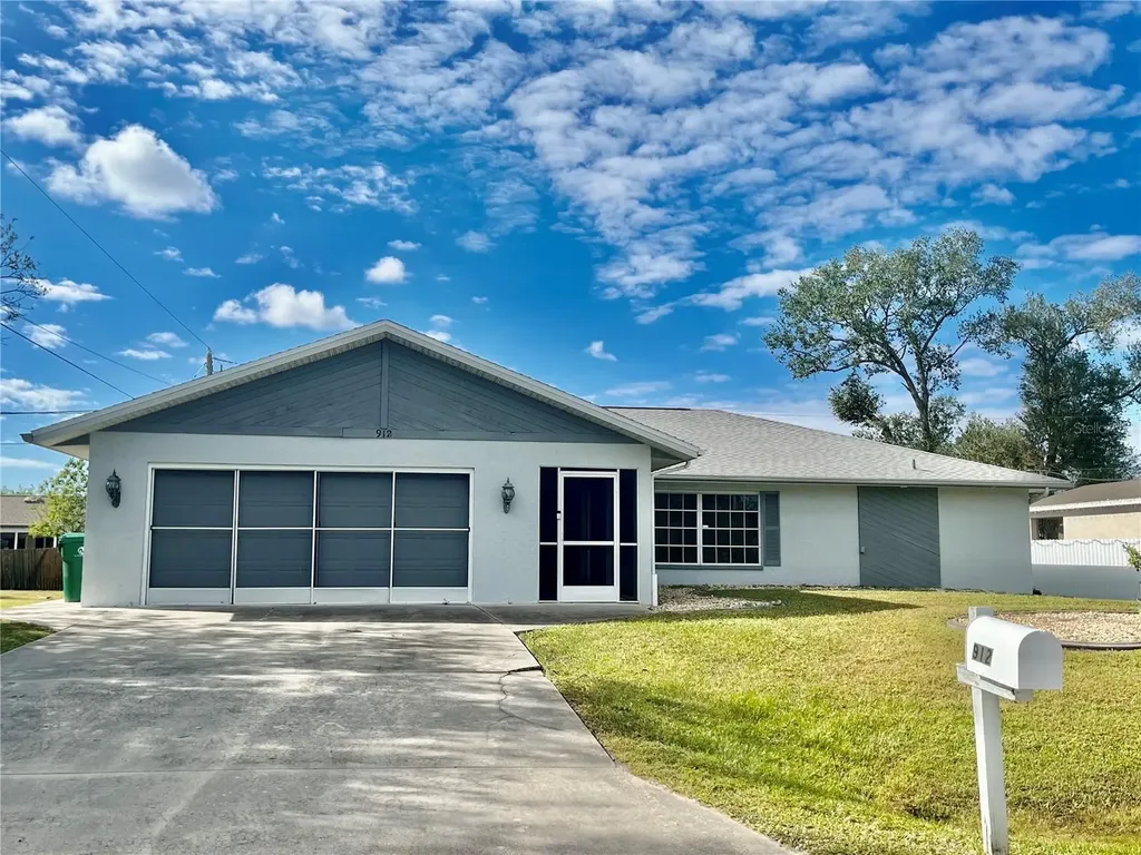 912 Columbia Terrace Port Charlotte FL 33948