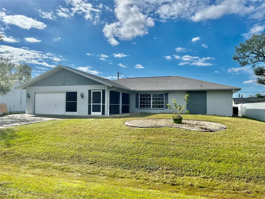 912 Columbia Terrace Port Charlotte FL 33948