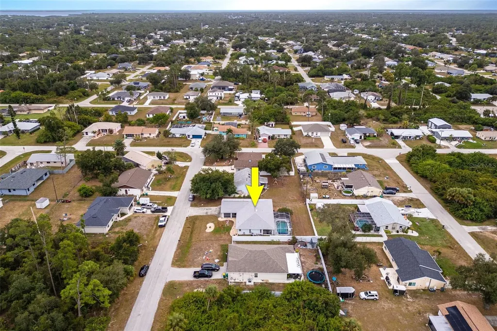 912 Columbia Terrace Port Charlotte FL 33948