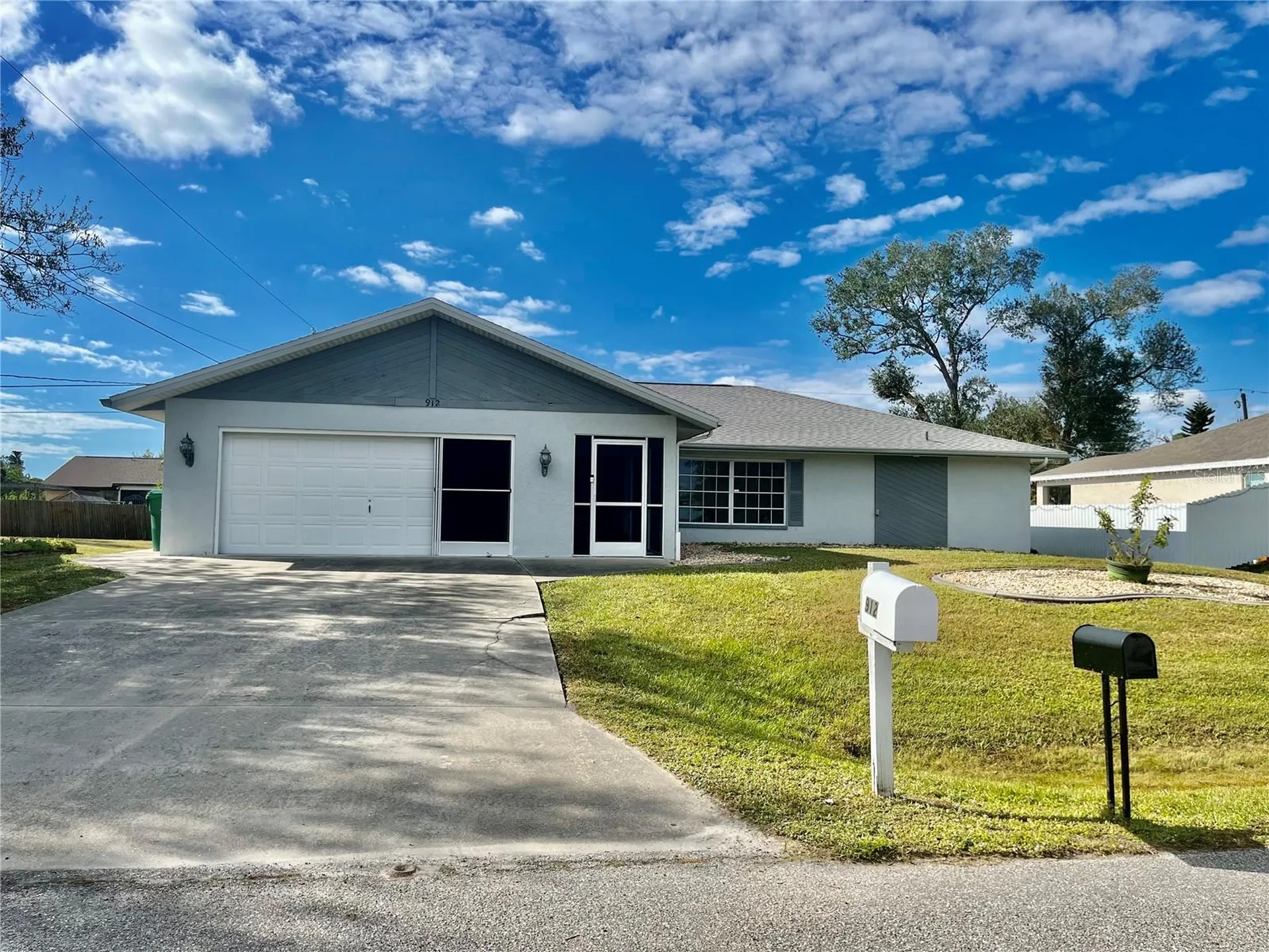912 Columbia Terrace Port Charlotte FL 33948
